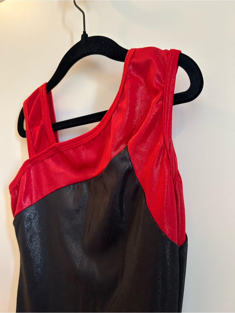 Alpha Factor Black and Red One-Shoulder Leotard Size - Adult Large - Picture 6 of 10